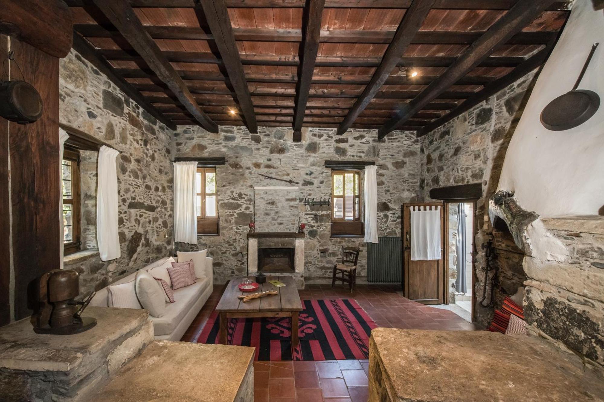 μilia Mountain Retreat 2* Vlatos