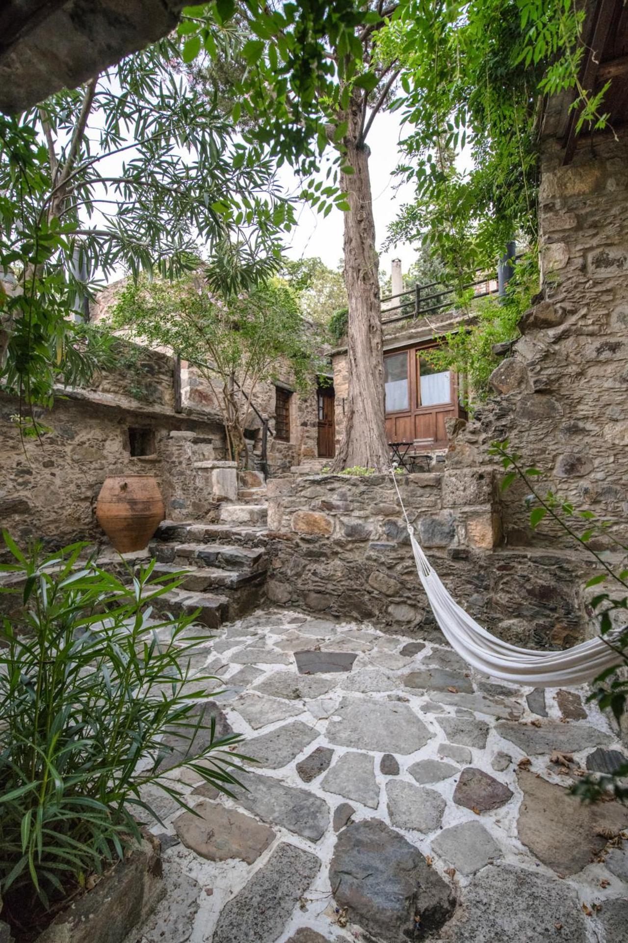 μilia Mountain Retreat 2* Vlatos