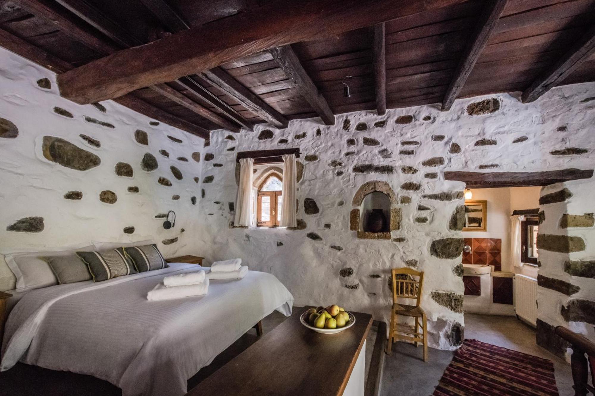 μilia Mountain Retreat 2* Vlatos