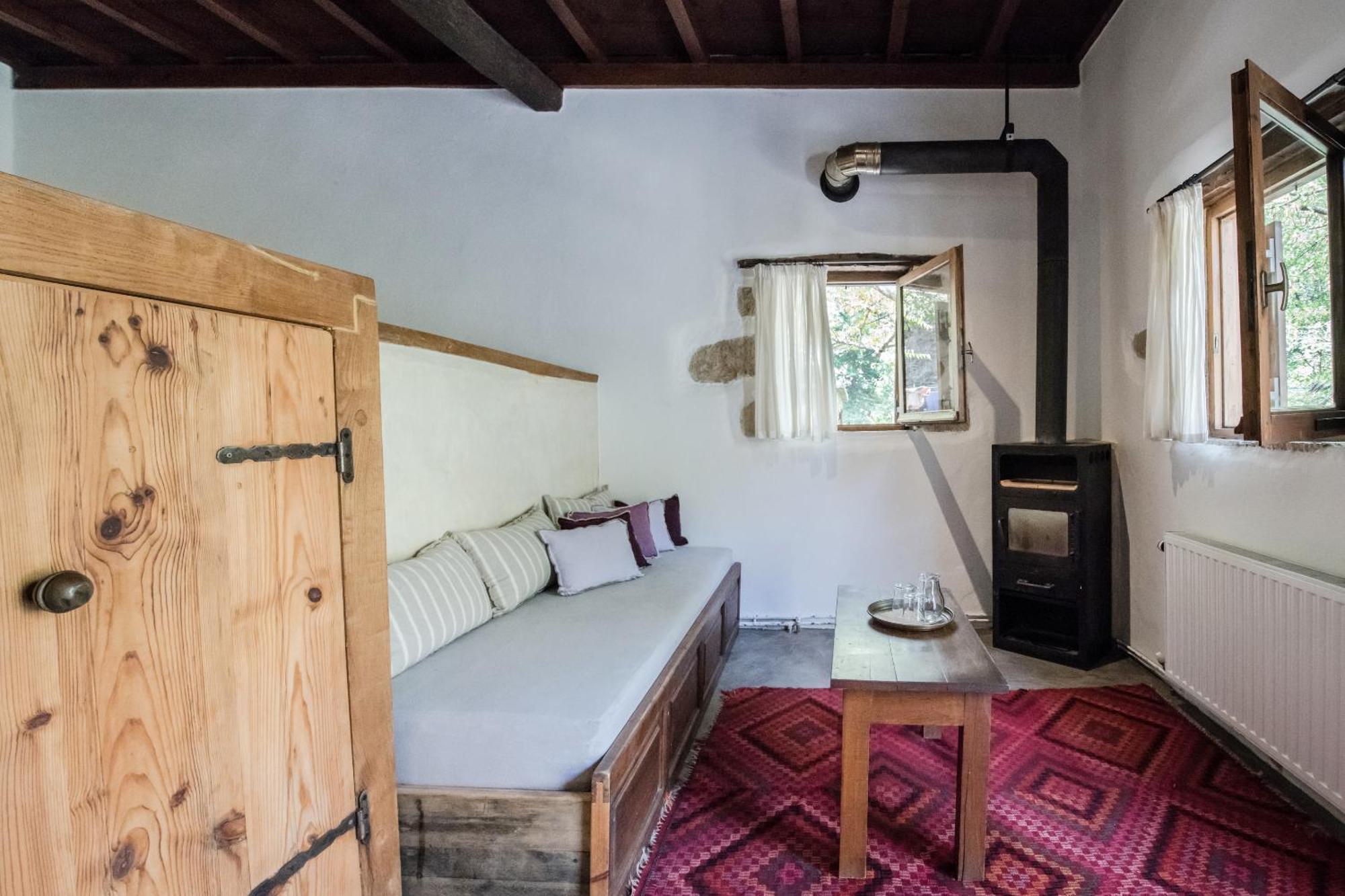 μilia Mountain Retreat Vlátos